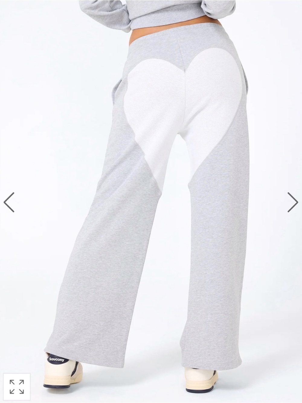 Terez heart seamed  wide leg pant in collegiate GRAY size S

Regular price